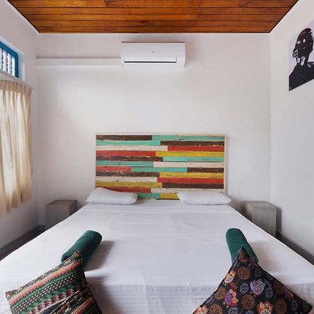 Groove House Hostels Kolombo Bagian luar foto