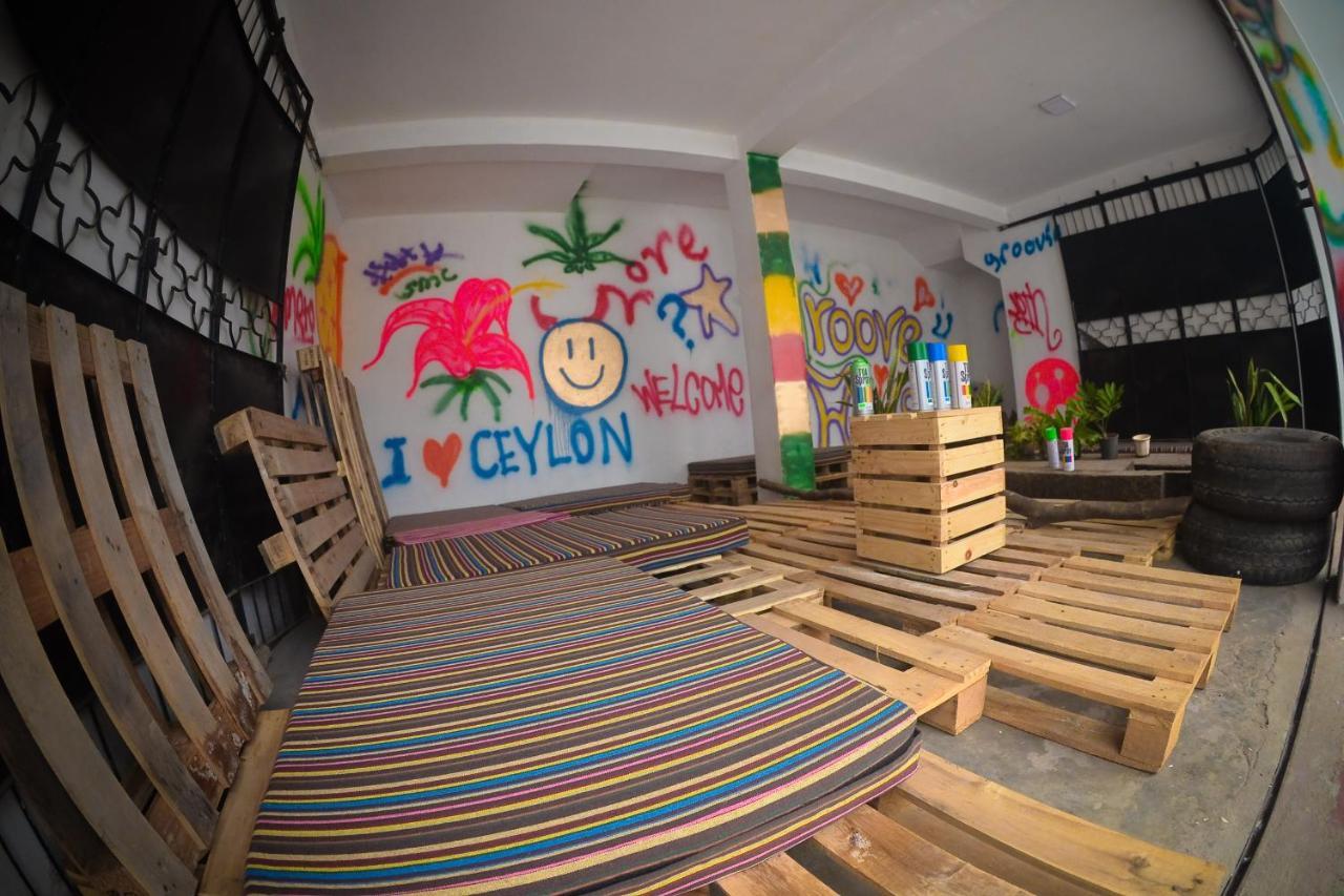Groove House Hostels Kolombo Bagian luar foto