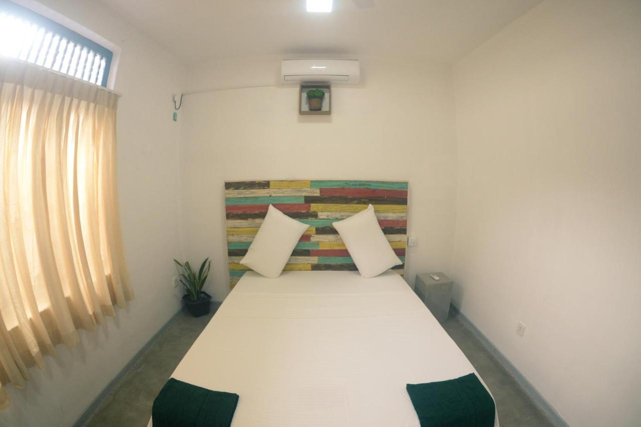 Groove House Hostels Kolombo Bagian luar foto