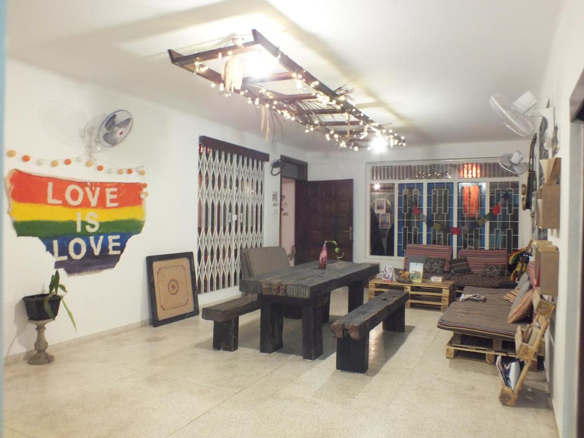 Groove House Hostels Kolombo Bagian luar foto
